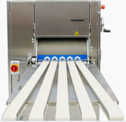 De ononderbroken van de de Machine7600pcs/h Pizza van Rounder van de Deegverdeler Stijl van het Deegrounder Konig